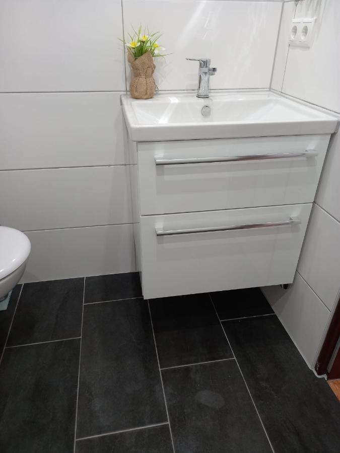 באד הונינגן Rheinapartment 8 מראה חיצוני תמונה